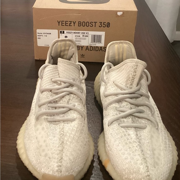 Adidas YEEZY BOOST 350 V2 Light - Picture 2 of 12